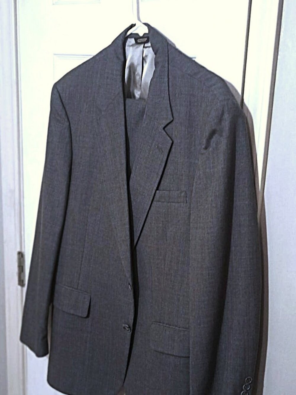 Botany 500 Men Light Grayish Blue 2 Piece Suit 44R